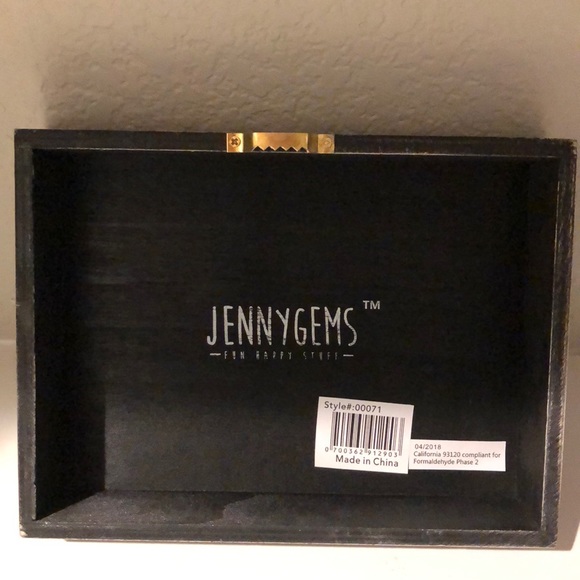 Good Friends Sign - Picture 5 of 5